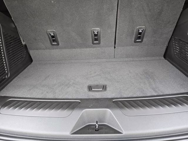 2026 Sterling Gray Metallic Chevrolet Tahoe LT RWD SUV