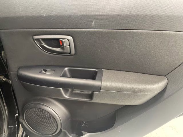 2013 Shadow Pearl Metallic Kia Soul Base FWD Hatchback