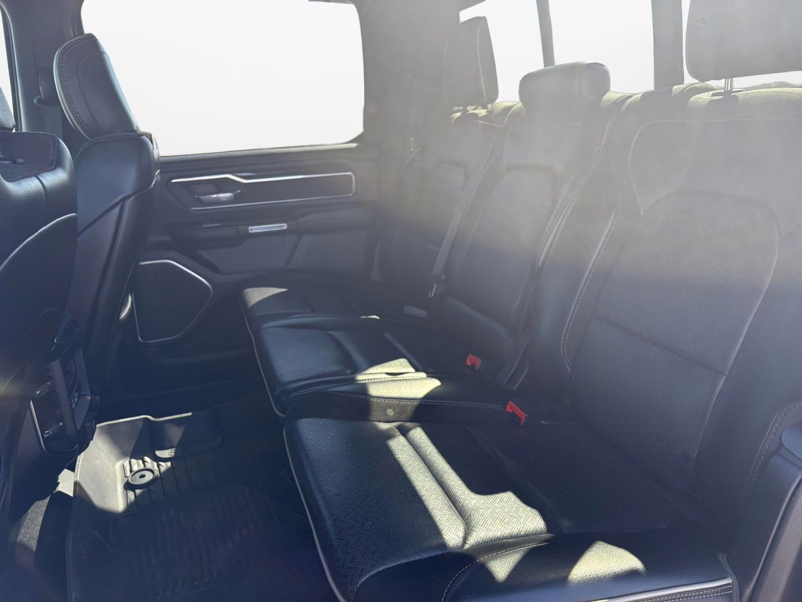 2019 Granite Crystal Metallic Clearcoat Ram 1500 Laramie 4X4 Truck