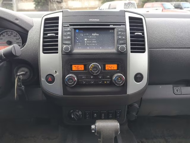 2016 Glacier White Nissan Frontier PRO-4X 4X4 Truck