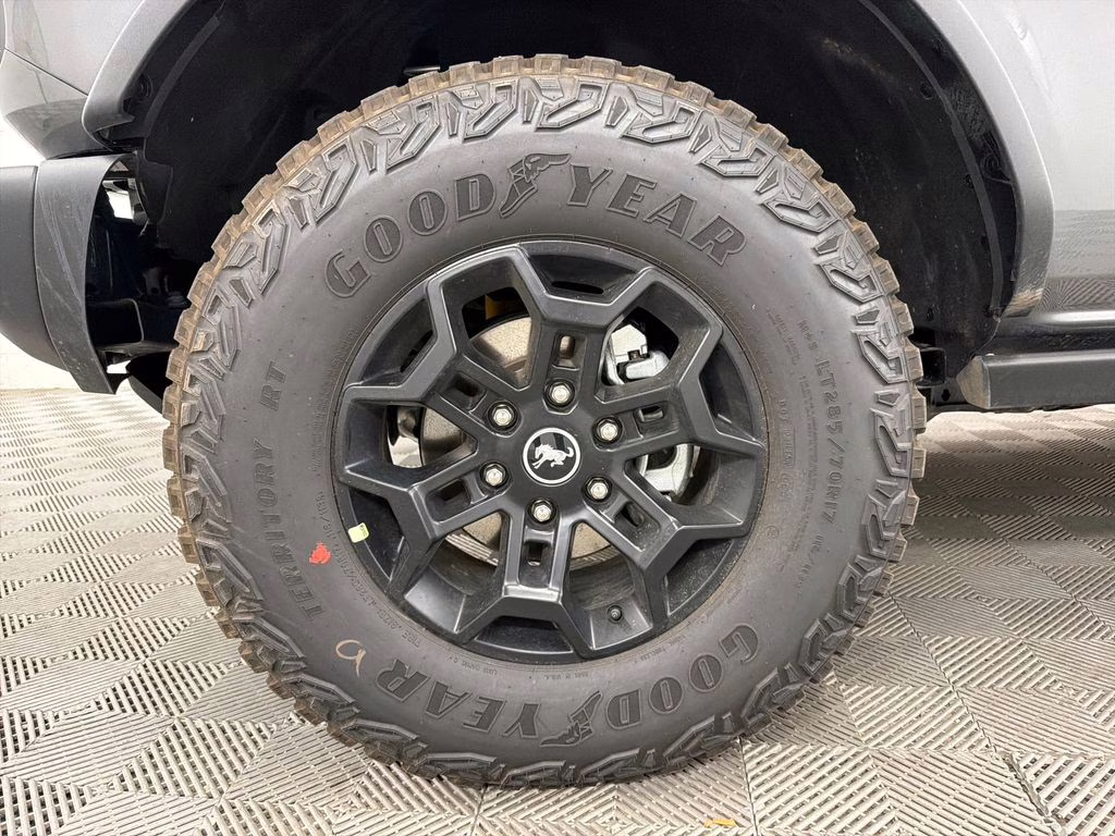 2026 CARBONIZED GRAY Ford Bronco Badlands 4X4 SUV