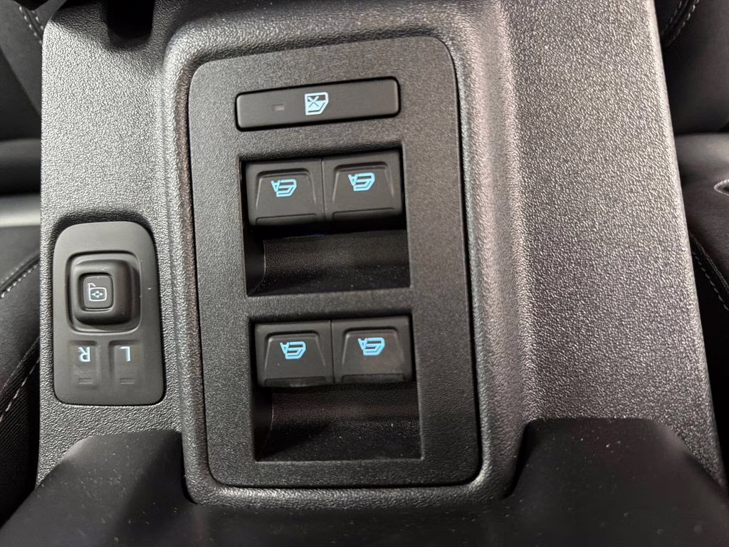 2026 CARBONIZED GRAY Ford Bronco Badlands 4X4 SUV