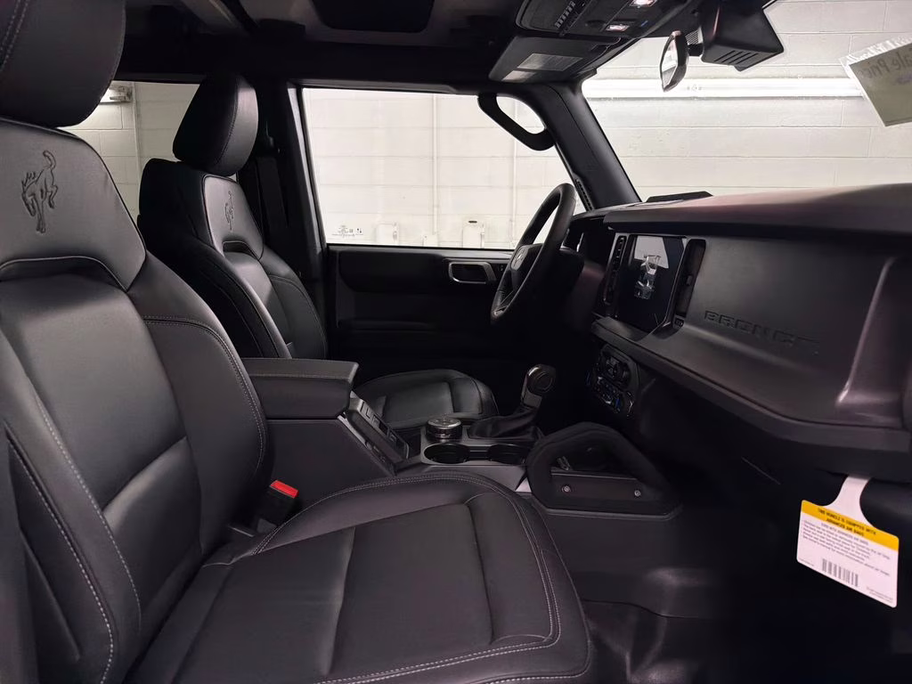 2026 CARBONIZED GRAY Ford Bronco Badlands 4X4 SUV