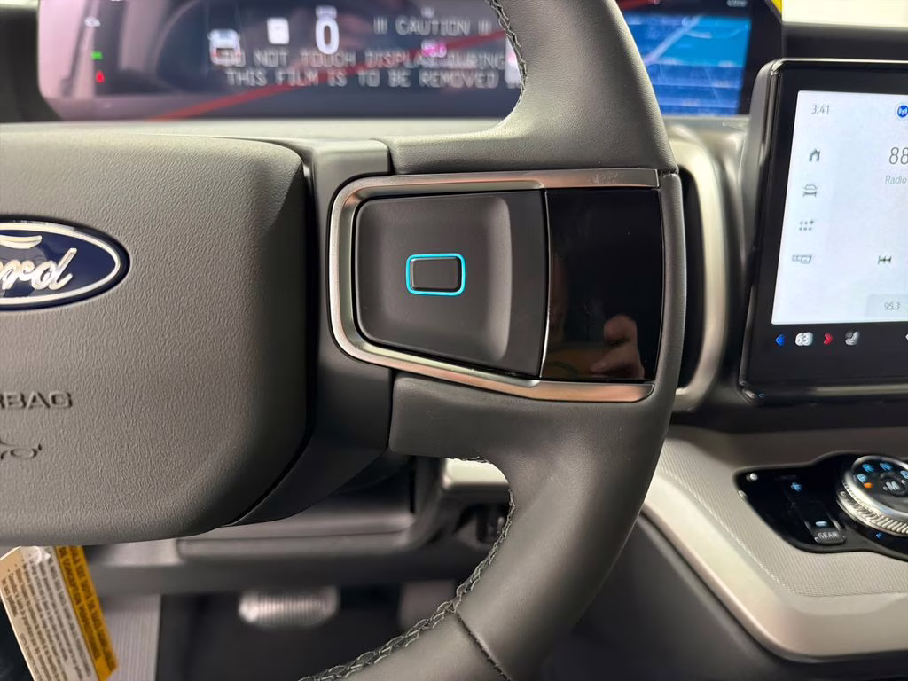 2026 STAR WHITE TRI-COAT Ford Expedition Active RWD SUV