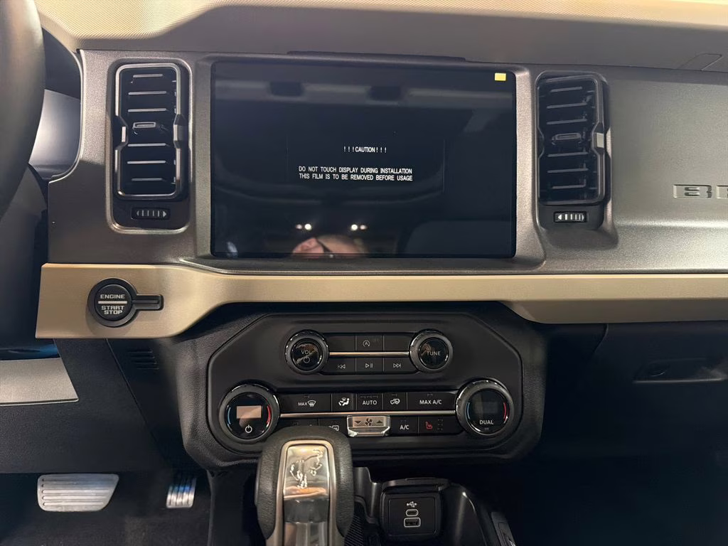 2026 RUBY RED TNTD Ford Bronco Big Bend 4X4 SUV