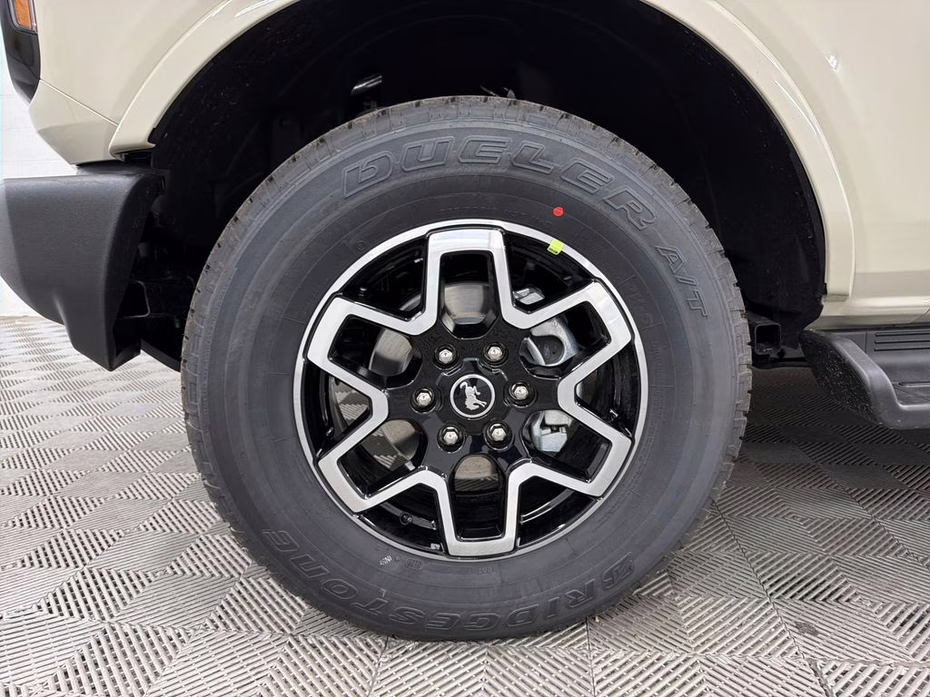 2026 Beige Ford Bronco Outer Banks 4X4 SUV