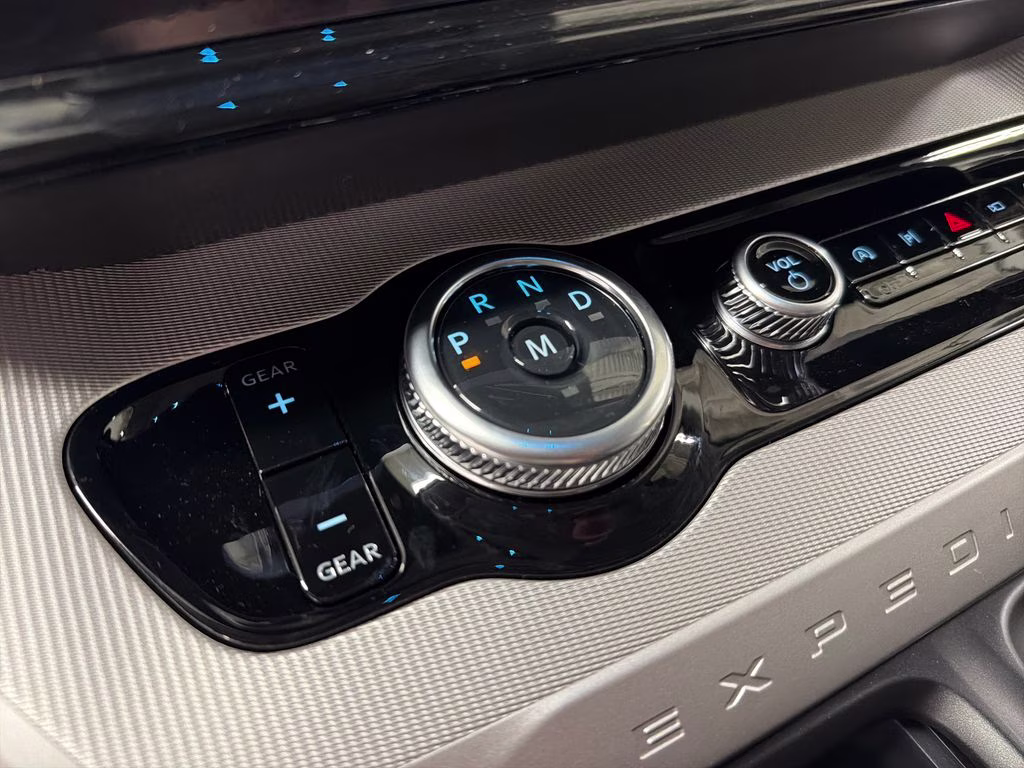 2026 STAR WHITE TRI-COAT Ford Expedition Active RWD SUV