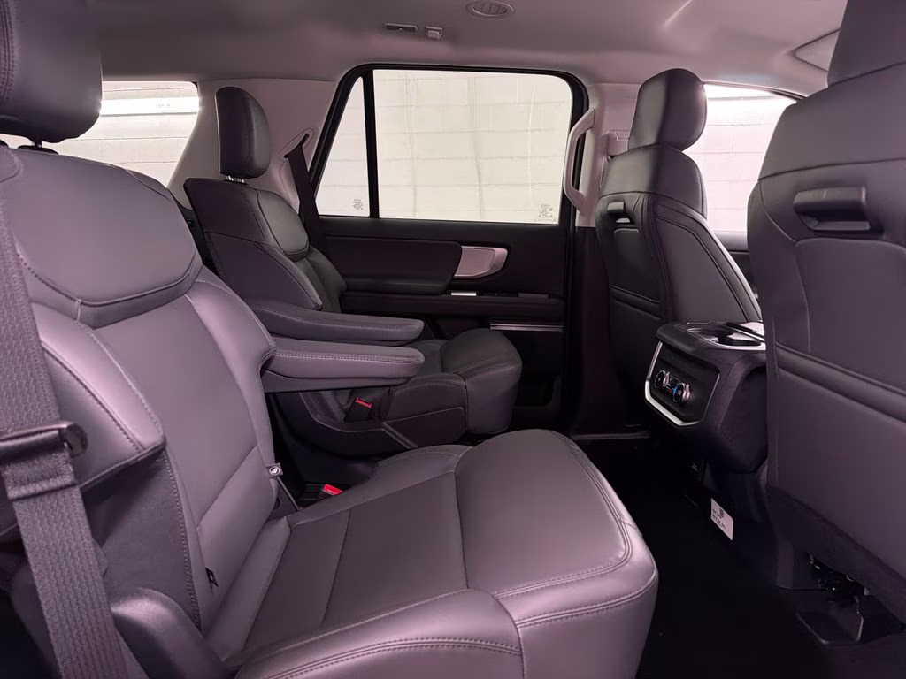 2026 STAR WHITE TRI-COAT Ford Expedition Active RWD SUV