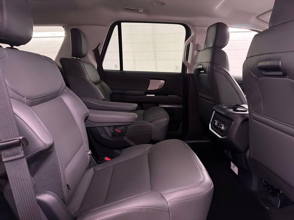 2026 STAR WHITE TRI-COAT Ford Expedition Active RWD SUV