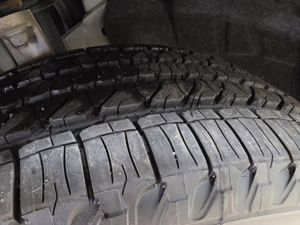 2025 White Knuckle Clearcoat Dodge Durango GT AWD SUV