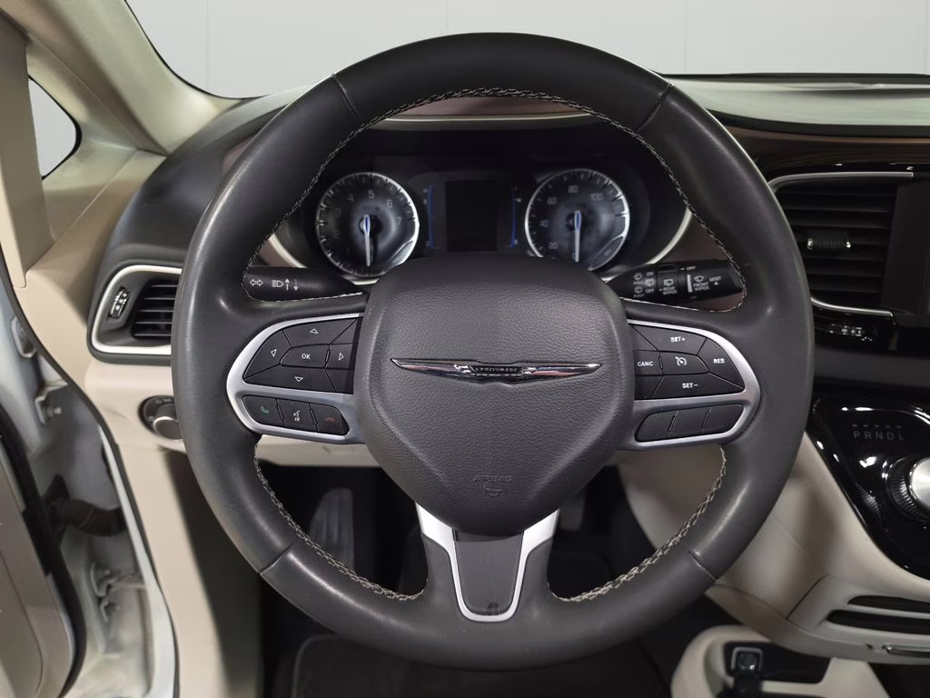 2023 Bright White Clearcoat Chrysler Voyager LX FWD Van