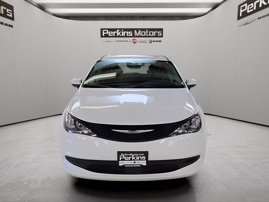 2023 Bright White Clearcoat Chrysler Voyager LX FWD Van