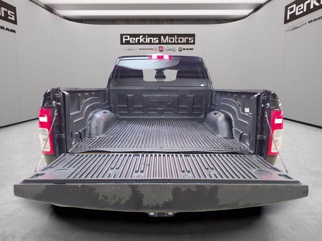 2024 Diamond Black Crystal Pearlcoat Ram 2500 Big Horn 4X4 Truck