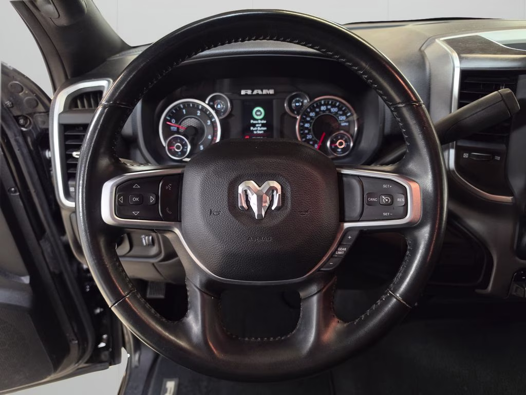 2024 Diamond Black Crystal Pearlcoat Ram 2500 Big Horn 4X4 Truck