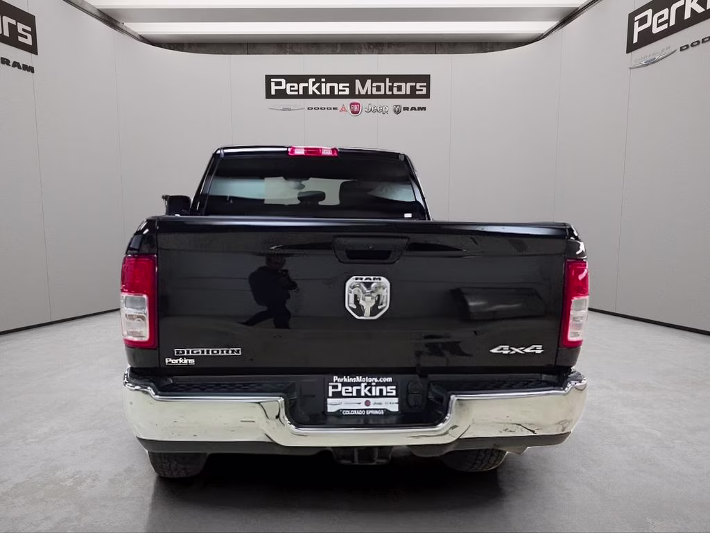 2024 Diamond Black Crystal Pearlcoat Ram 2500 Big Horn 4X4 Truck