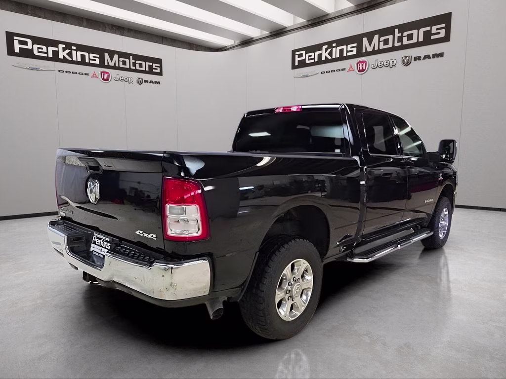 2024 Diamond Black Crystal Pearlcoat Ram 2500 Big Horn 4X4 Truck