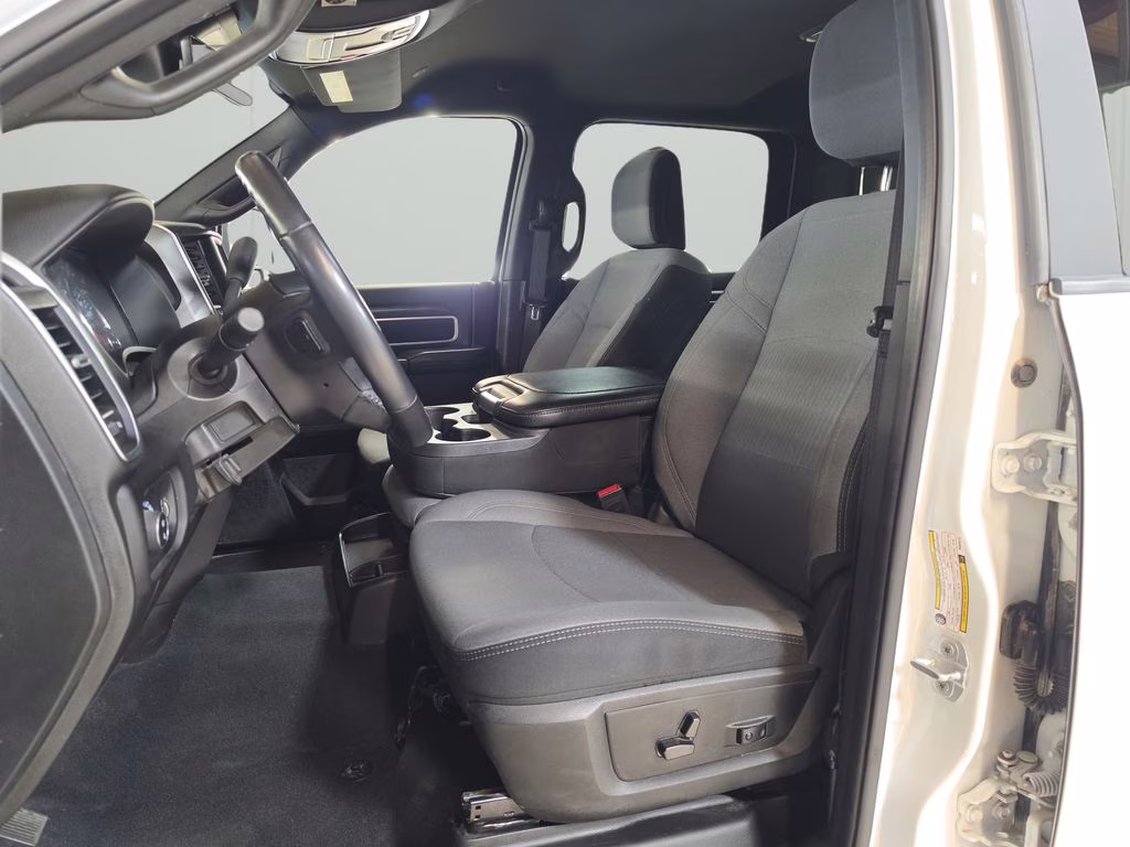 2024 Bright White Clearcoat Ram 2500 Big Horn 4X4 Truck