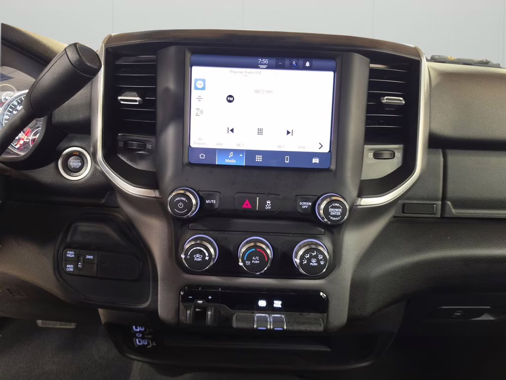 2024 Bright White Clearcoat Ram 2500 Big Horn 4X4 Truck