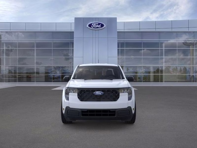 2026 Space White Metallic Ford Maverick XL FWD Truck