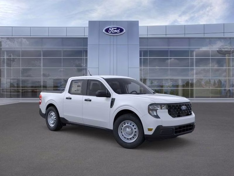 2026 Space White Metallic Ford Maverick XL FWD Truck