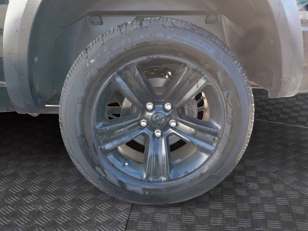 2022 Diamond Black Crystal Pearlcoat Ram 1500 Classic Warlock 4X4 Truck