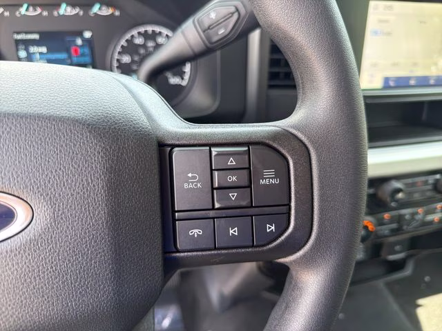 2026 Oxford White Ford Super Duty F-250 SRW XLT 4X4 Truck