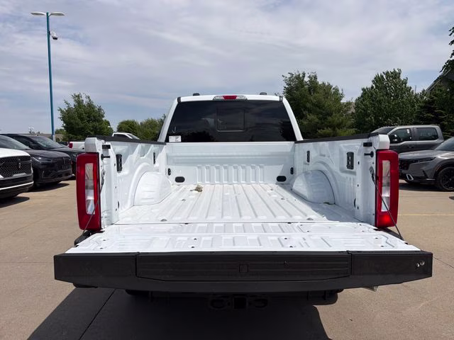 2026 Oxford White Ford Super Duty F-250 SRW XLT 4X4 Truck