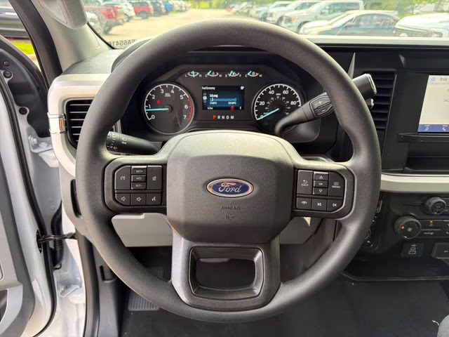 2026 Oxford White Ford Super Duty F-250 SRW XLT 4X4 Truck