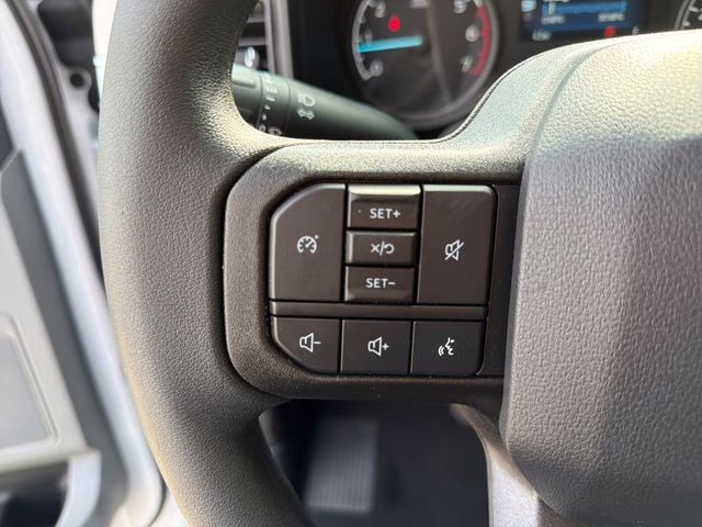 2026 Oxford White Ford Super Duty F-250 SRW XLT 4X4 Truck