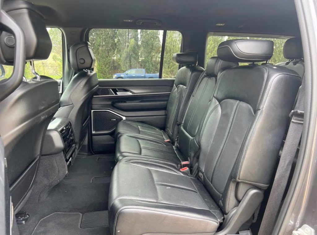 2024 Baltic Gray Metallic Clearcoat Jeep Wagoneer Series II RWD SUV