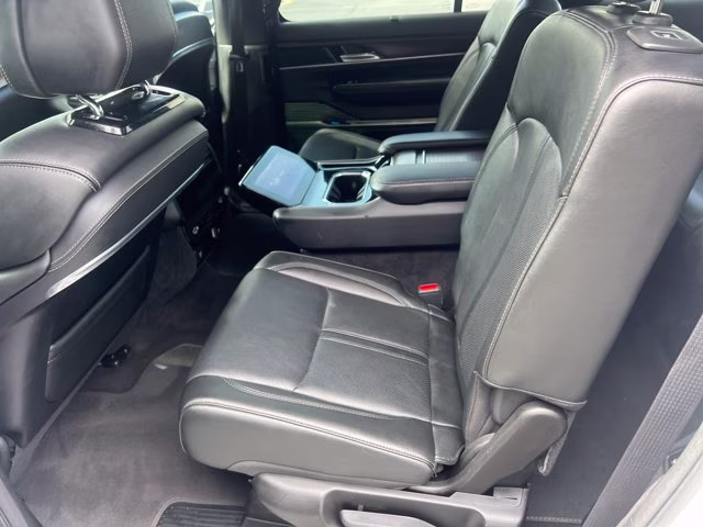 2023 White Jeep Grand Wagoneer 4x4 4X4 SUV