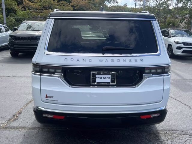 2023 Bright White Clearcoat Jeep Grand Wagoneer 4x4 4X4 SUV