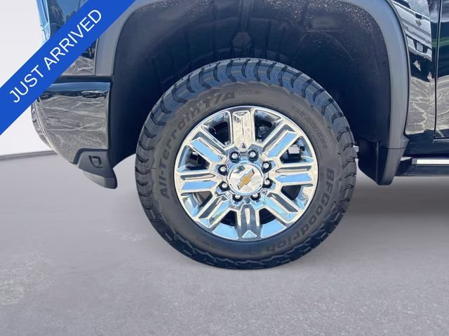 2026 Black Chevrolet Silverado 2500 HD High Country 4X4 Truck
