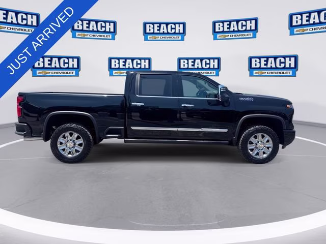 2026 Black Chevrolet Silverado 2500 HD High Country 4X4 Truck