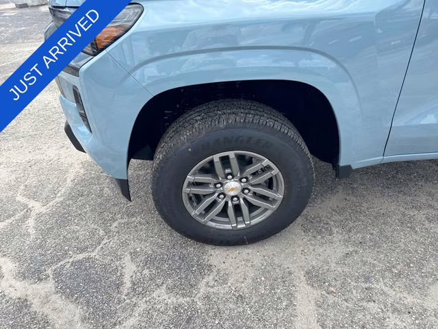 2026 Snowdrift Metallic Chevrolet Colorado LT RWD Truck