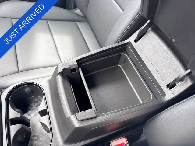2026 Snowdrift Metallic Chevrolet Colorado LT RWD Truck