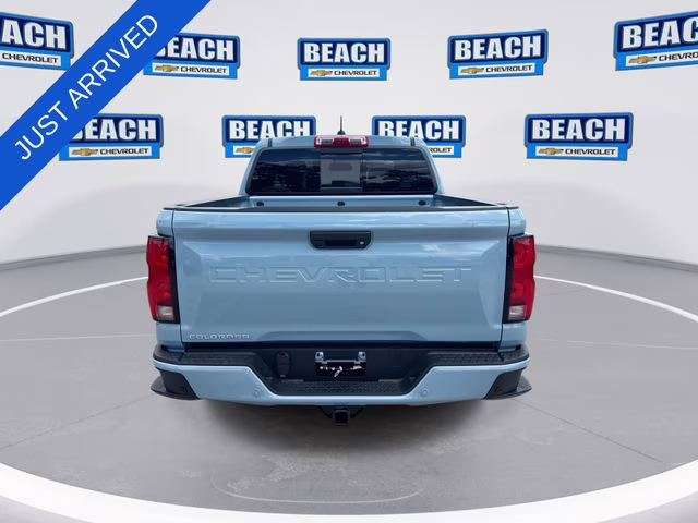 2026 Snowdrift Metallic Chevrolet Colorado LT RWD Truck