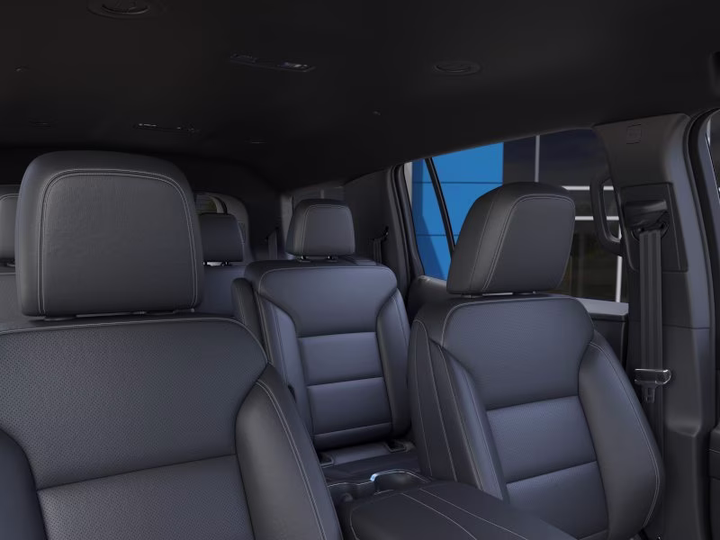 2026 Sterling Gray Metallic Chevrolet Traverse LT FWD SUV