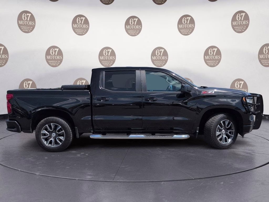 2023 Black Chevrolet Silverado 1500 RST 4X4 Truck