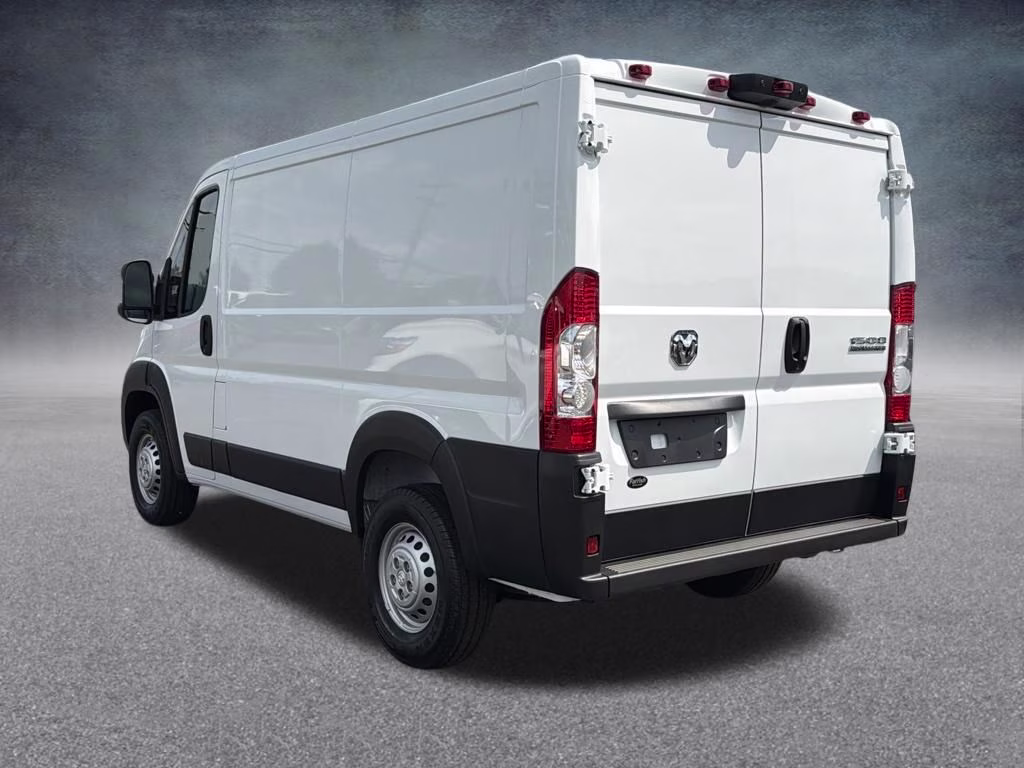 2026 Bright White Clearcoat Ram ProMaster 1500 Low Roof FWD Van