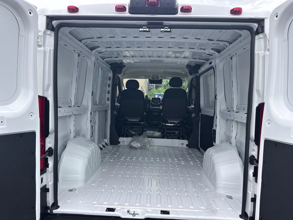 2026 Bright White Clearcoat Ram ProMaster 1500 Low Roof FWD Van