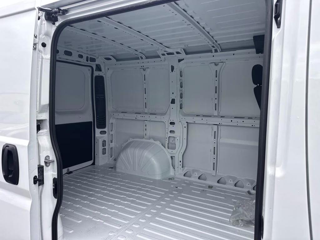 2026 Bright White Clearcoat Ram ProMaster 1500 Low Roof FWD Van