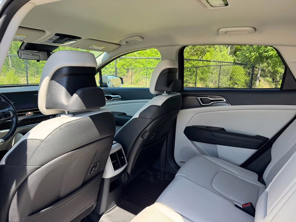 2023 Gravity Gray Kia Sportage EX FWD SUV