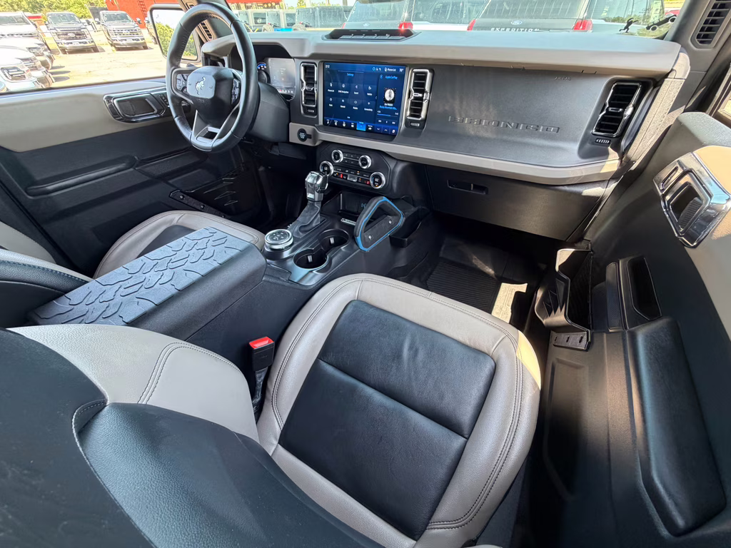 2024 Shadow Black Ford Bronco Wildtrak 4X4 SUV