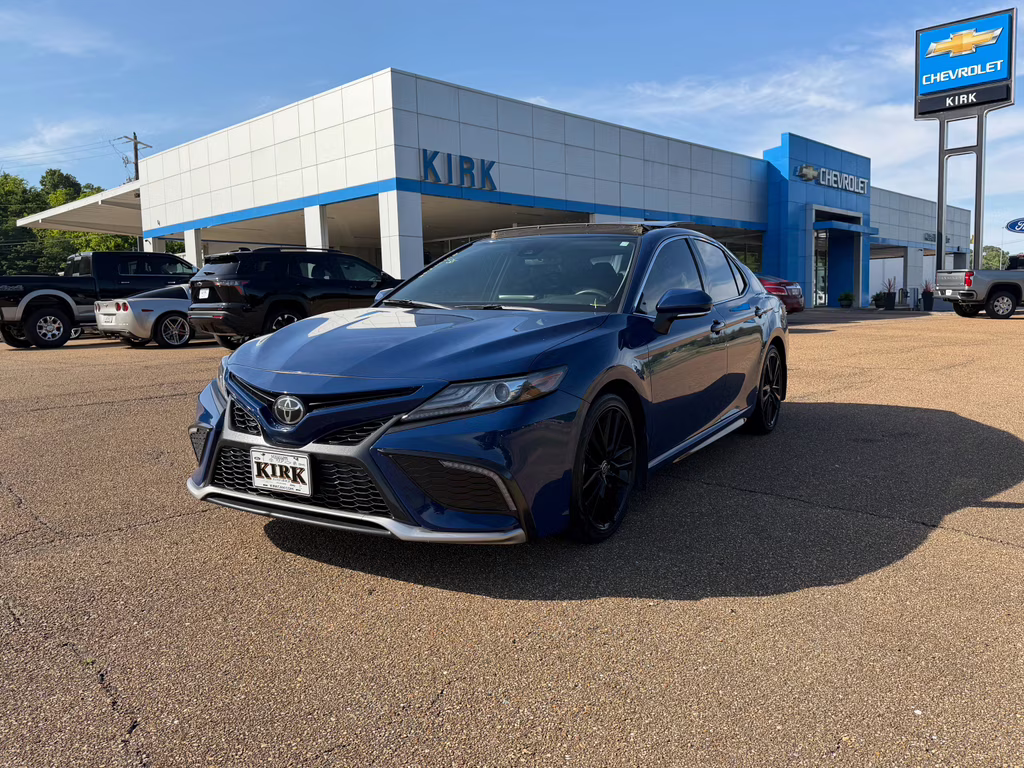 2023 Reservoir Blue Toyota Camry XSE FWD Sedan