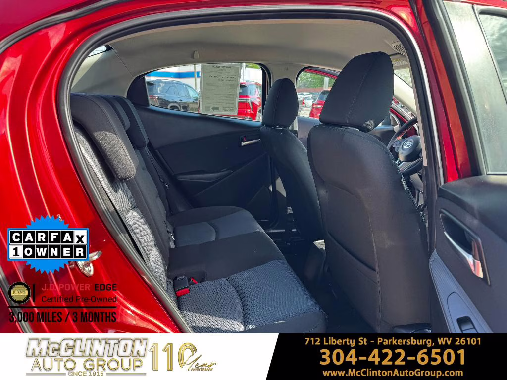 2017 Pulse Toyota Yaris iA Base FWD Sedan