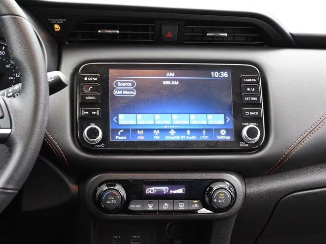 2024 Super Black Nissan Kicks SR FWD SUV