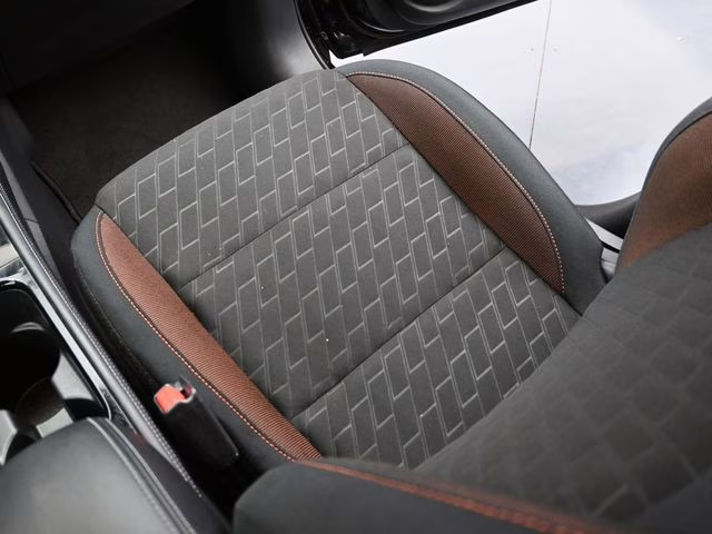 2024 Super Black Nissan Kicks SR FWD SUV