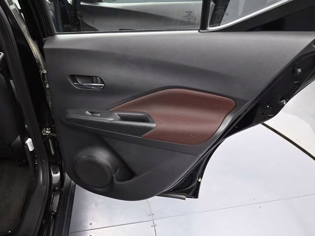 2024 Super Black Nissan Kicks SR FWD SUV