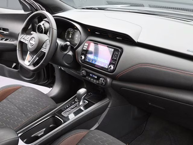 2024 Super Black Nissan Kicks SR FWD SUV